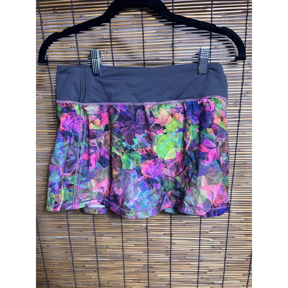 Lululemon Size 4 Pace Rival Skirt Floral Multi-Color Recycled Polyester Blend